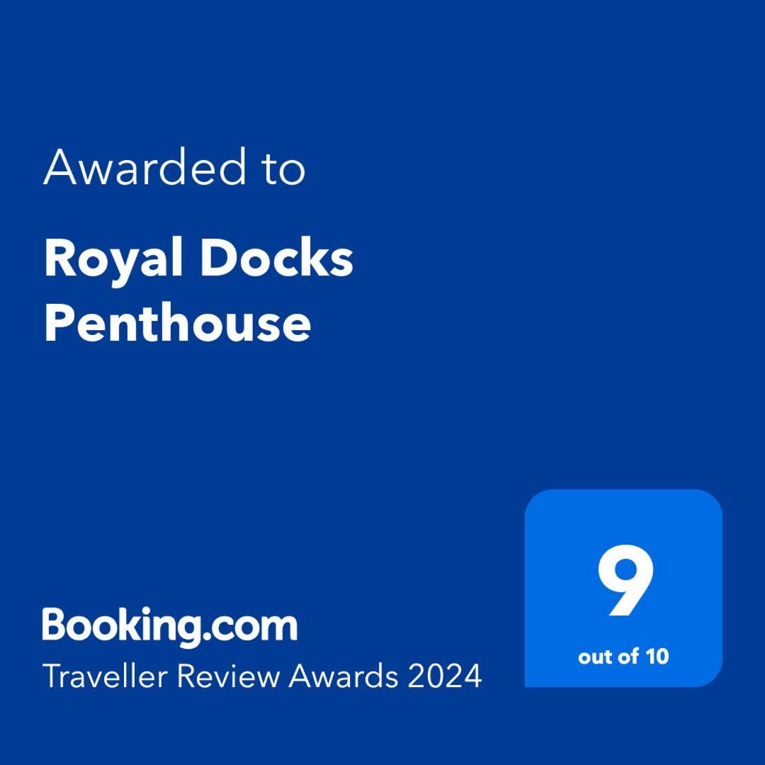 Royal Docks Penthouse Apartment ลอนดอน ภายนอก รูปภาพ