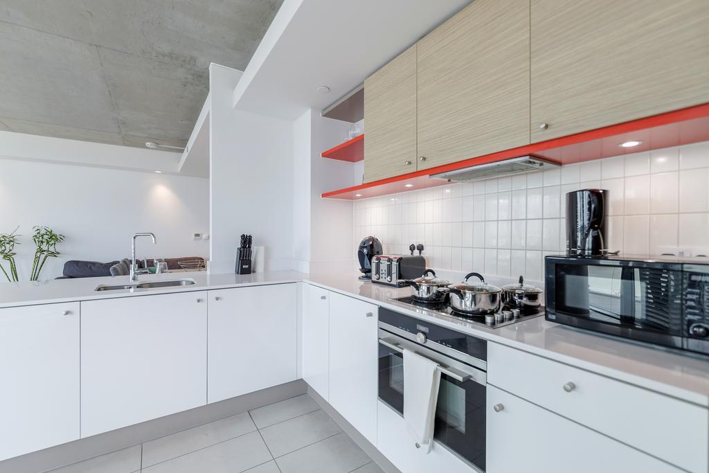 Royal Docks Penthouse Apartment ลอนดอน ภายนอก รูปภาพ