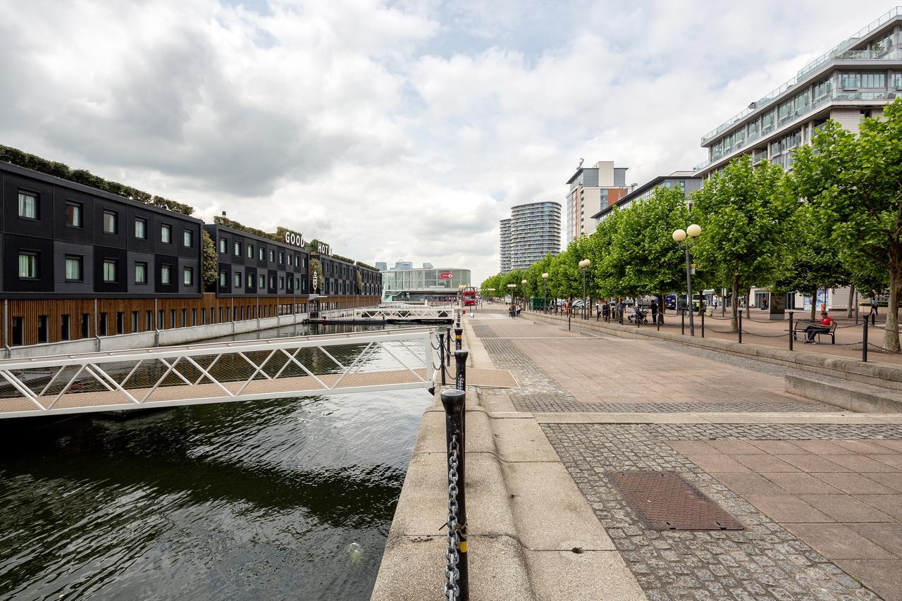 Royal Docks Penthouse Apartment ลอนดอน ภายนอก รูปภาพ